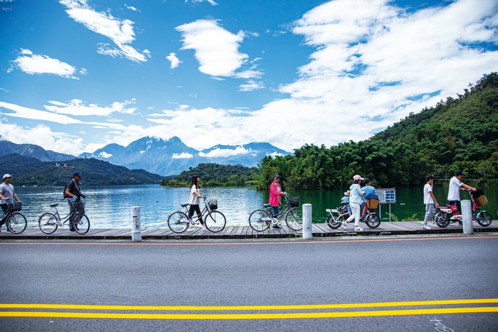 Sun Moon Lake Bike Path.